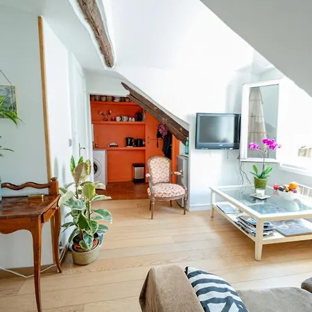 Charming In The Heart Of St Germain Parigi